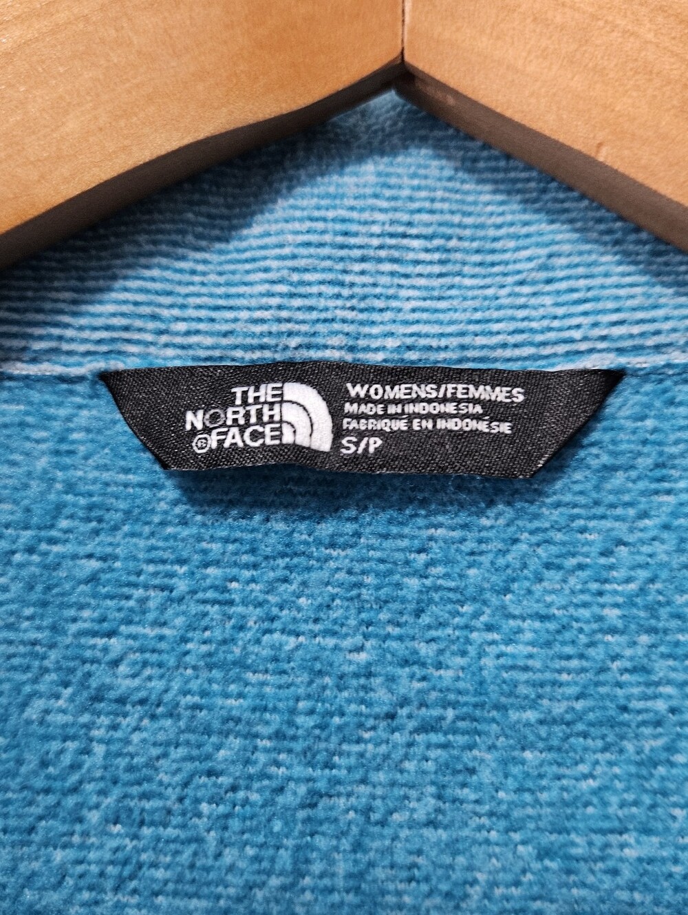 Jackets - Picture 4 of 9